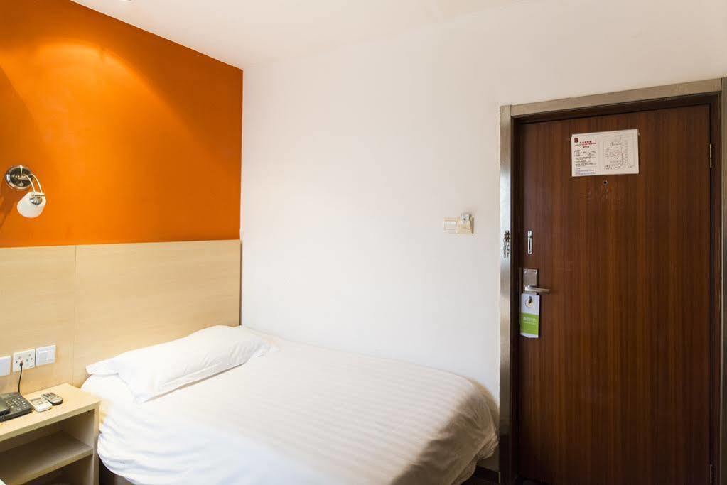 Motel 168 Shanghai Changping Road Branch Exterior photo